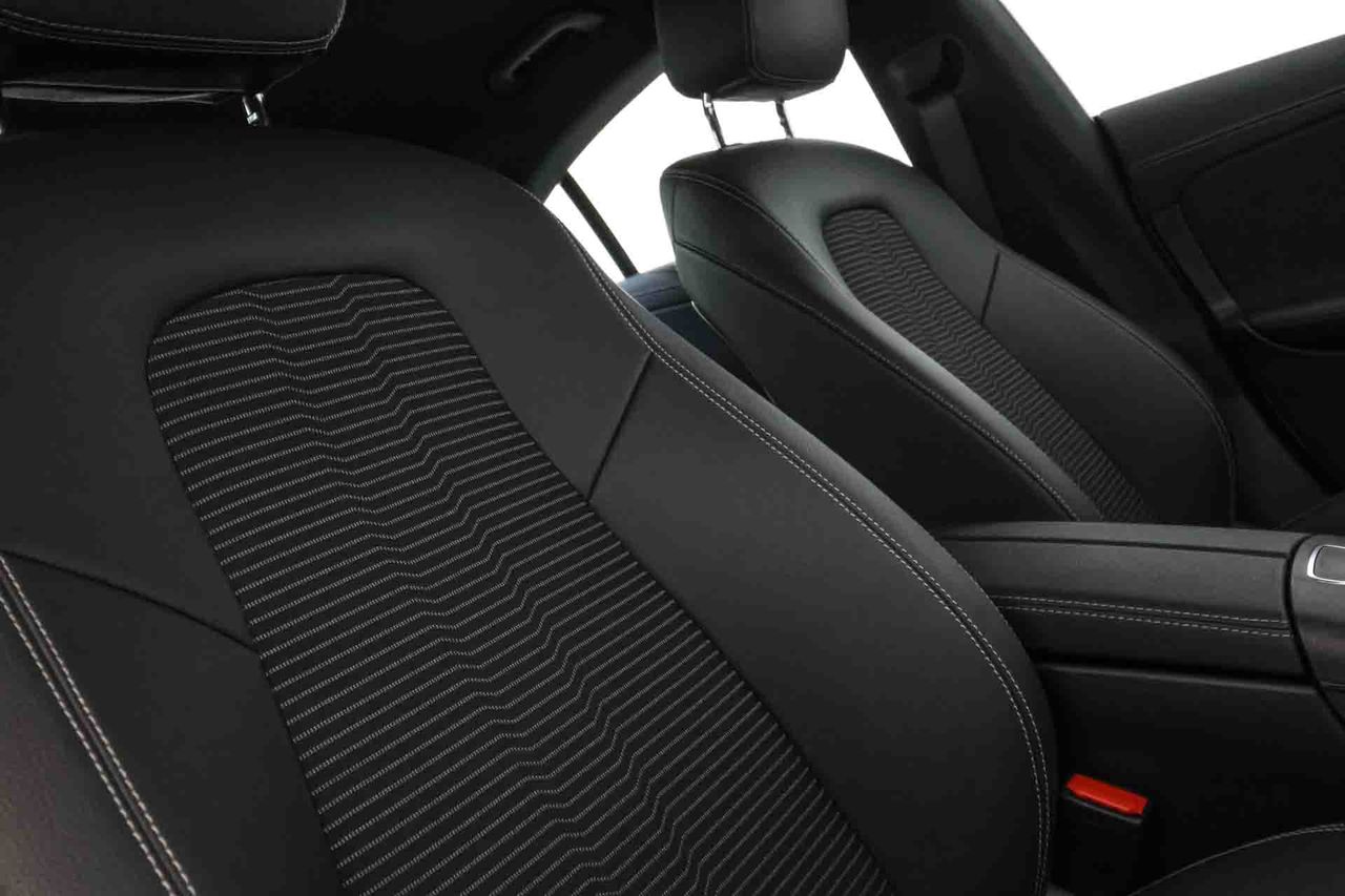 Mercedes CLA Coupé 180 D - Foto 47