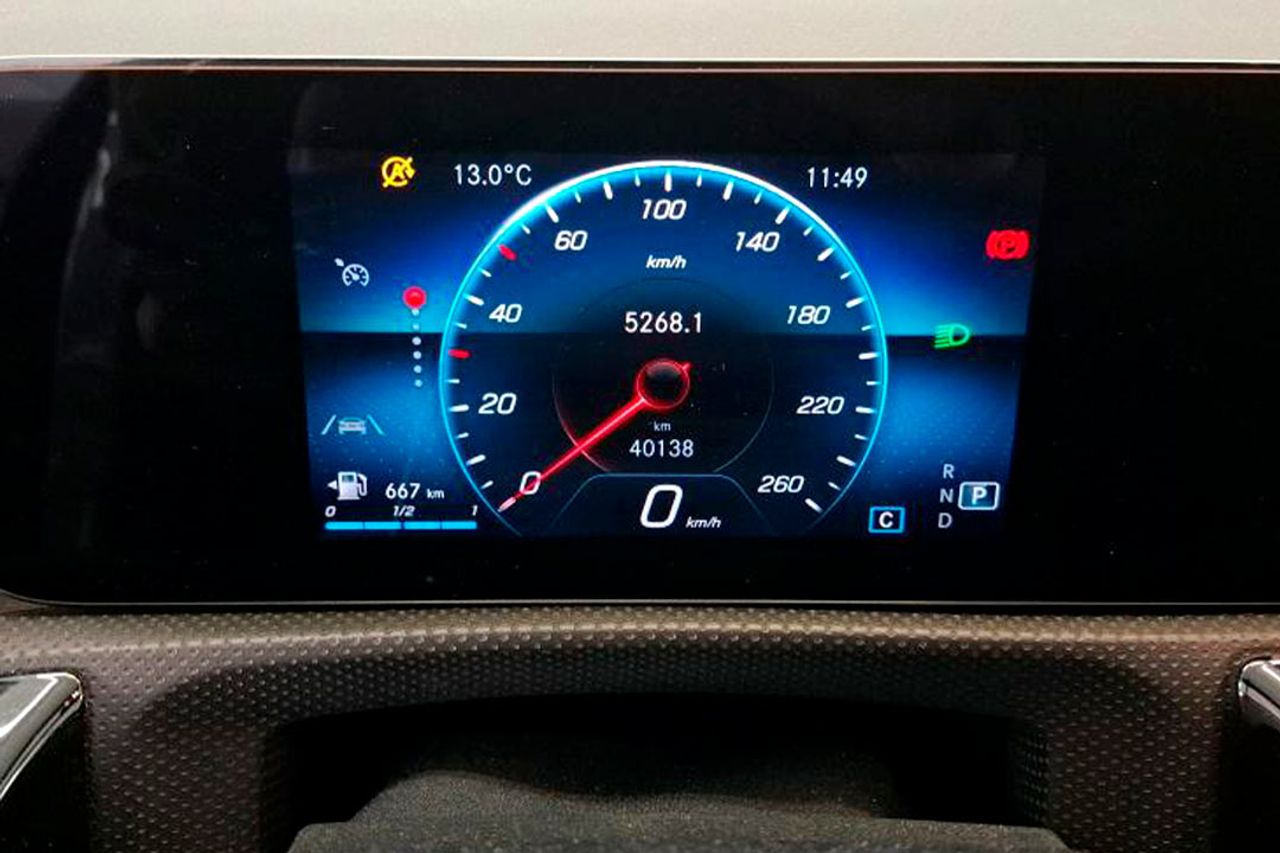 Mercedes CLA Coupé 180 D - Foto 4