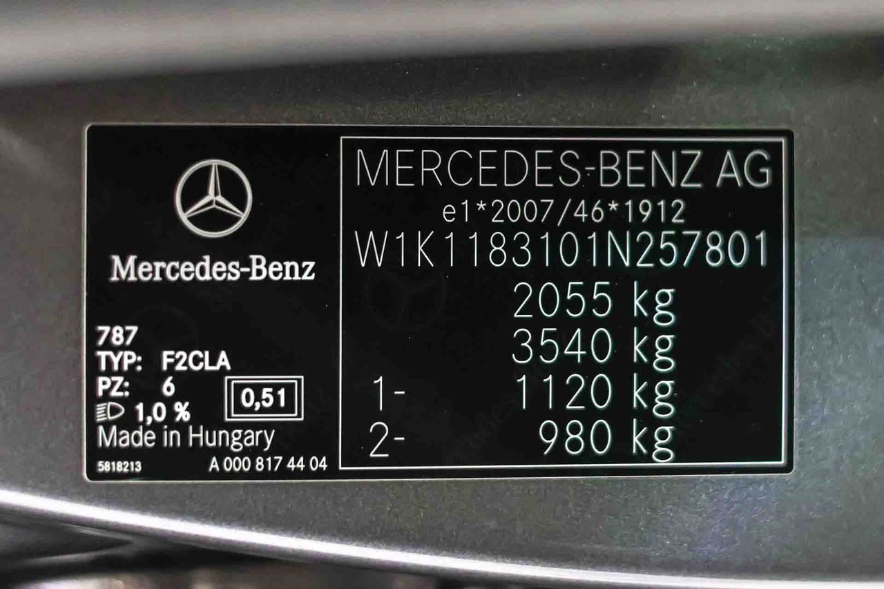 Mercedes CLA Coupé 180 D - Foto 8