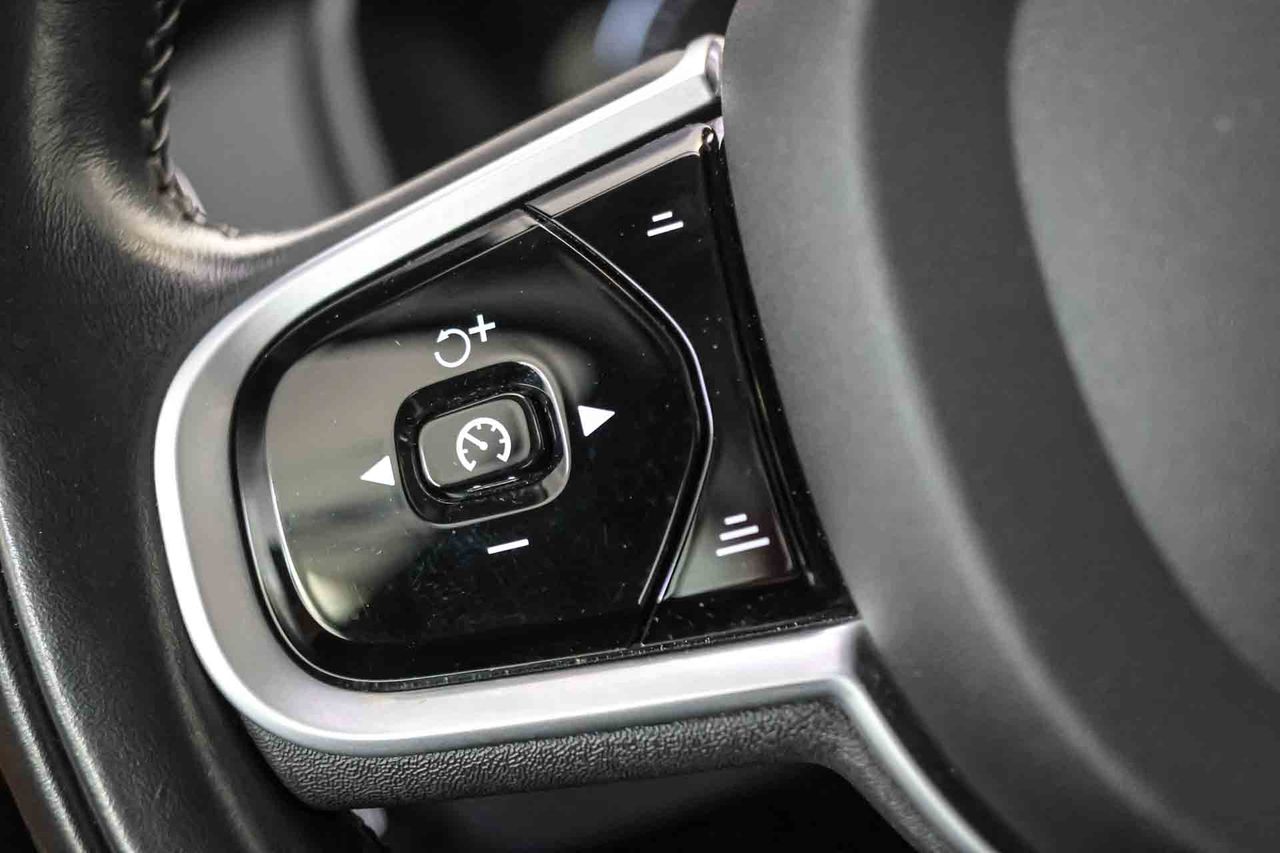 Volvo XC90 2.0 T8 AWD Recharge Inscription Auto - Foto 39