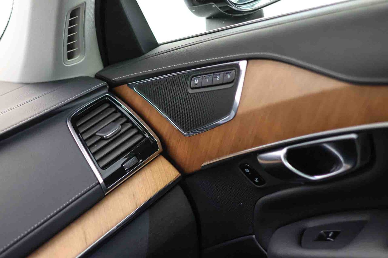 Volvo XC90 2.0 T8 AWD Recharge Inscription Auto - Foto 53