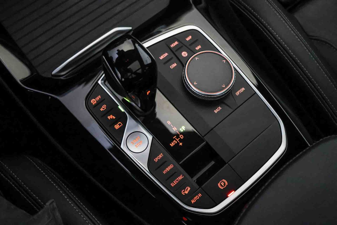 BMW X3 xDrive30e MSport **Techo panorámico** - Foto 51