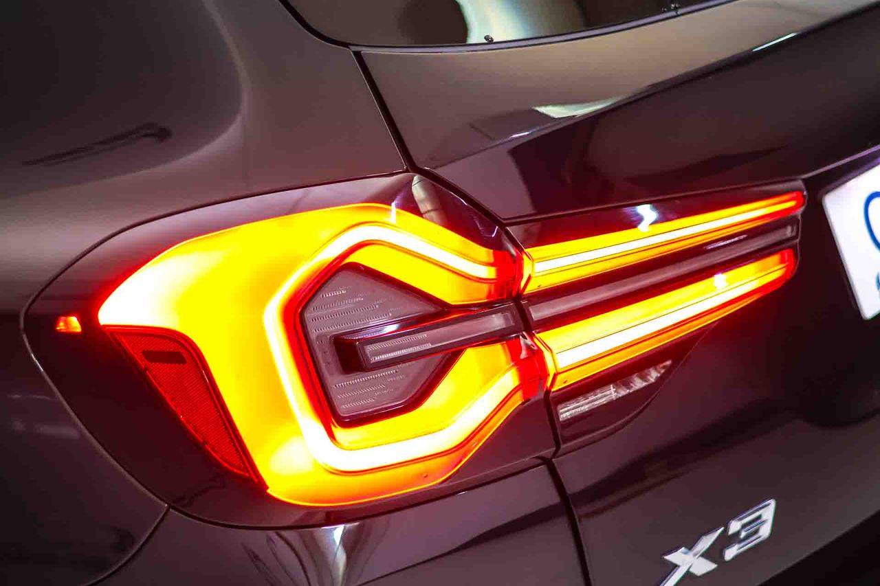 BMW X3 xDrive30e MSport **Techo panorámico** - Foto 27