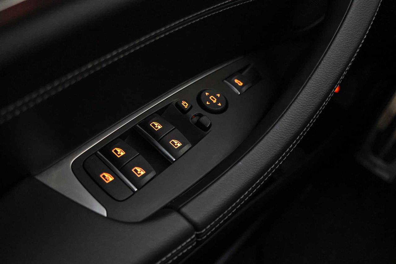 BMW X3 xDrive30e MSport **Techo panorámico** - Foto 37