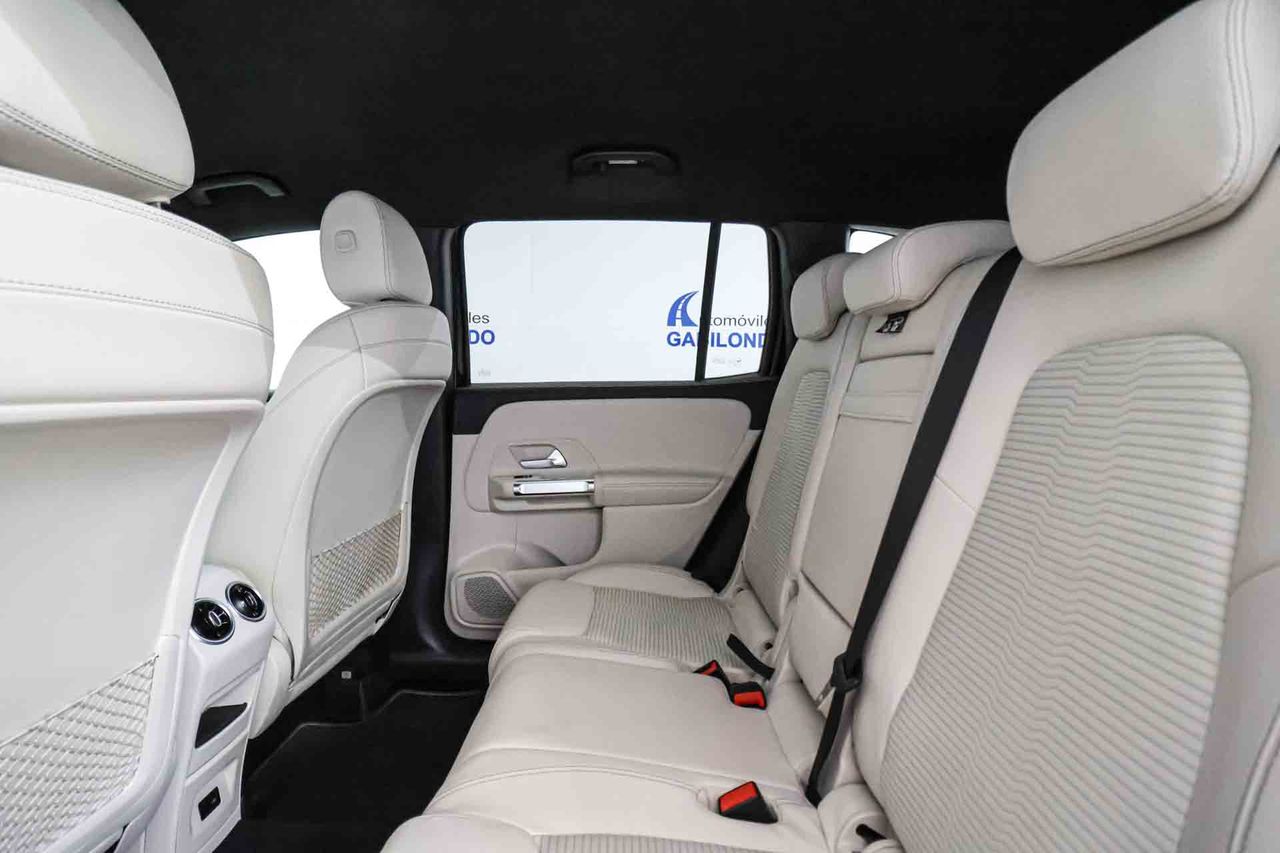 Mercedes GLB 2.0 GLB 200d Business Line **7 plazas** - Foto 55