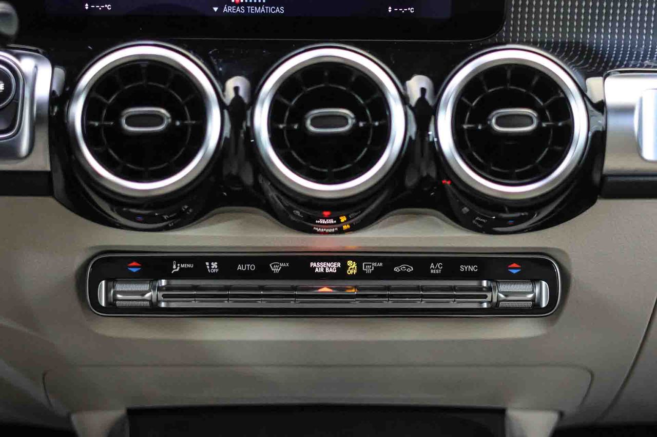 Mercedes GLB 2.0 GLB 200d Business Line **7 plazas** - Foto 43