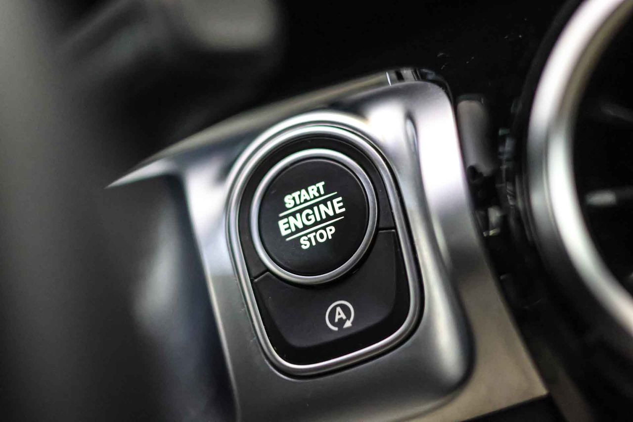 Mercedes GLB 2.0 GLB 200d Business Line **7 plazas** - Foto 40