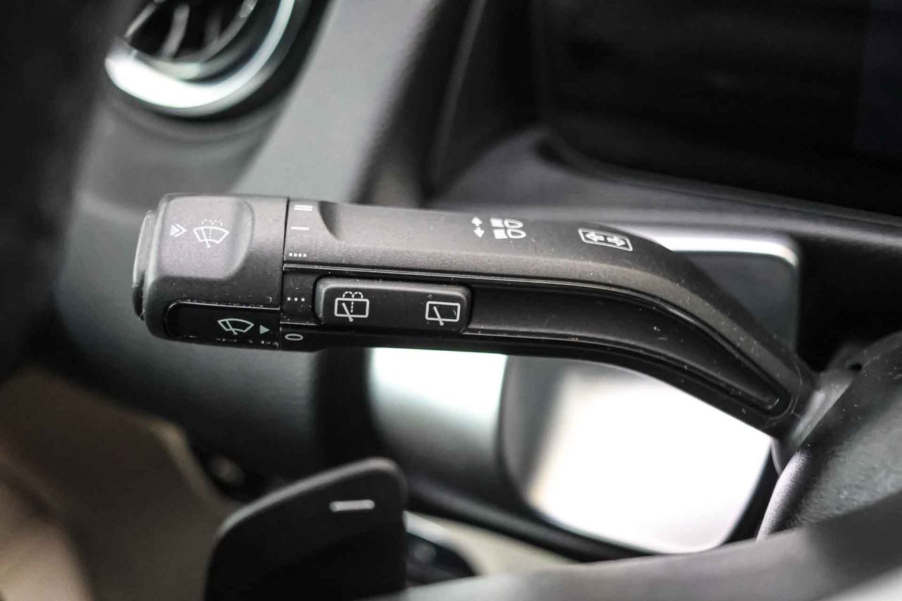 Mercedes GLB 2.0 GLB 200d Business Line **7 plazas** - Foto 37