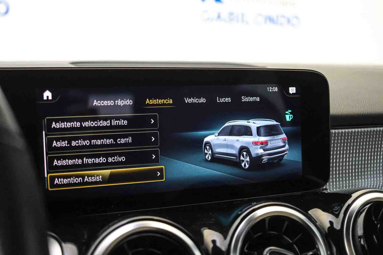 Mercedes GLB 2.0 GLB 200d Business Line **7 plazas** - Foto 64