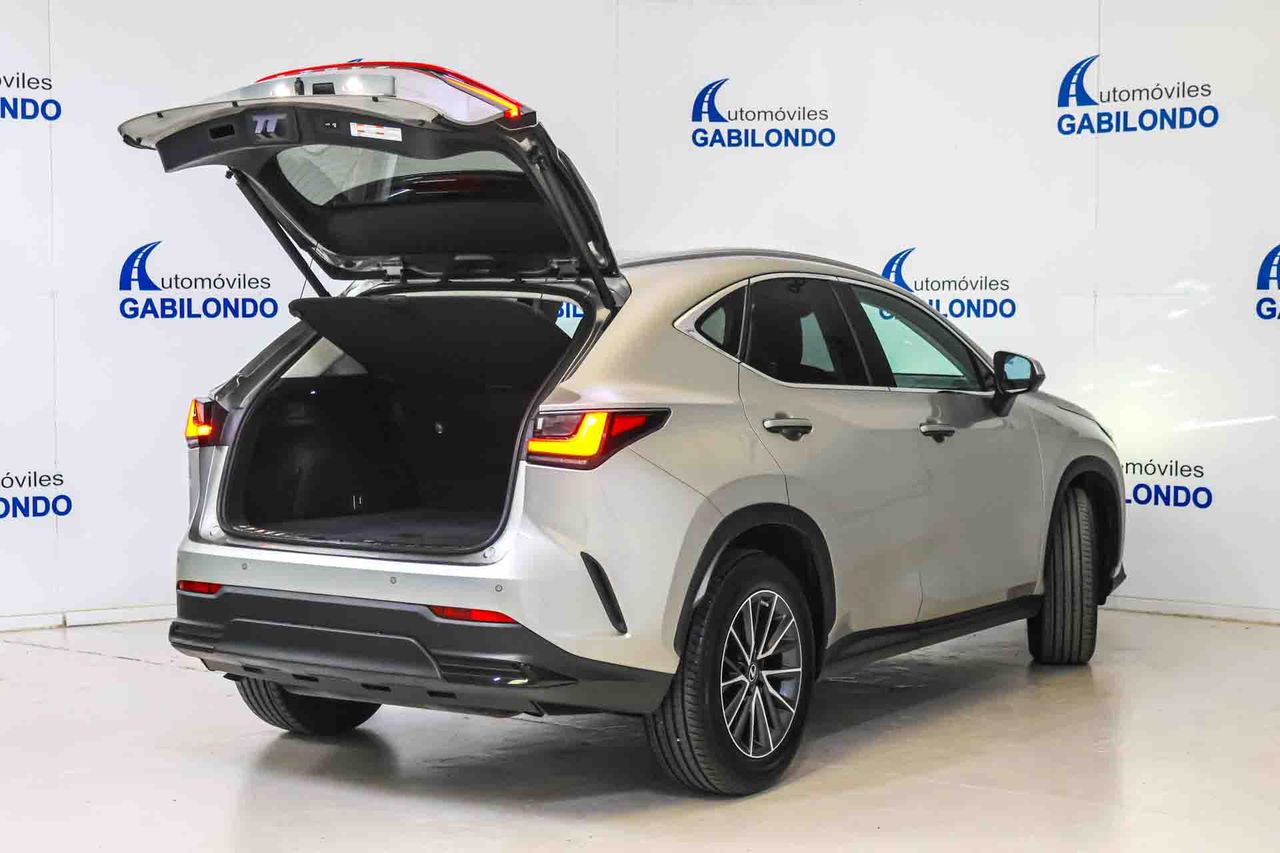 Lexus NX 350h Executive 2WD - Foto 18