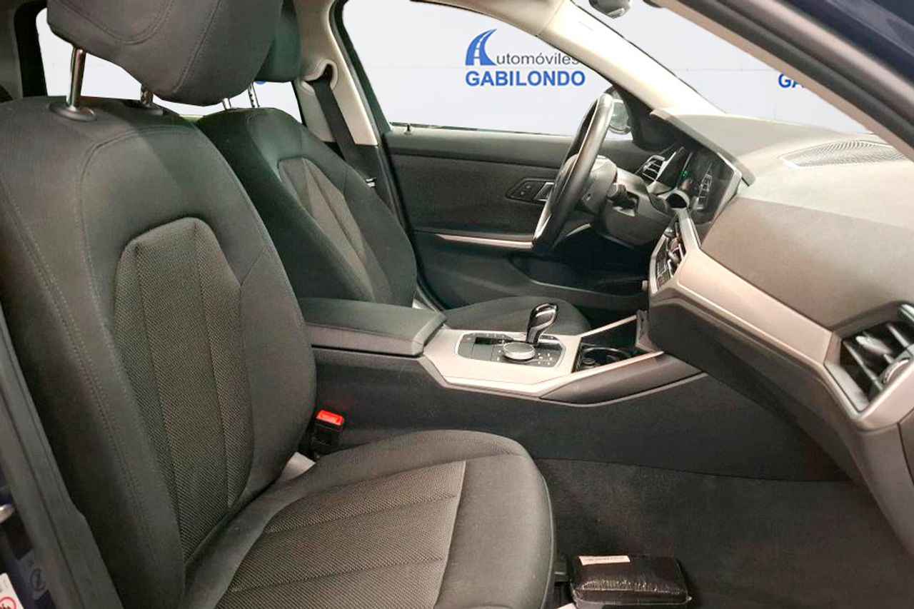 BMW Serie 3 320d xDrive Automática Touring - Foto 6