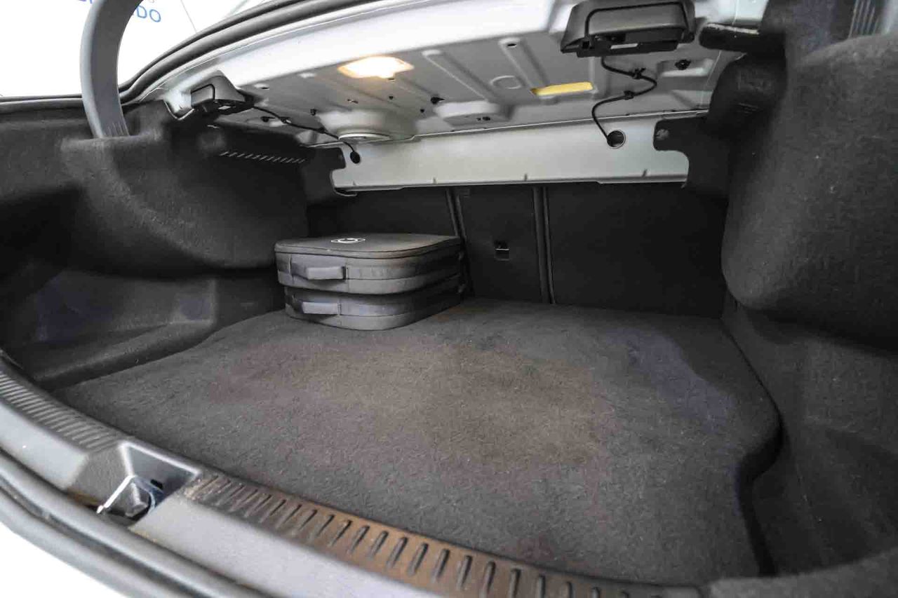 Mercedes Clase A A 250 e Sedán **Techo panorámico** - Foto 54