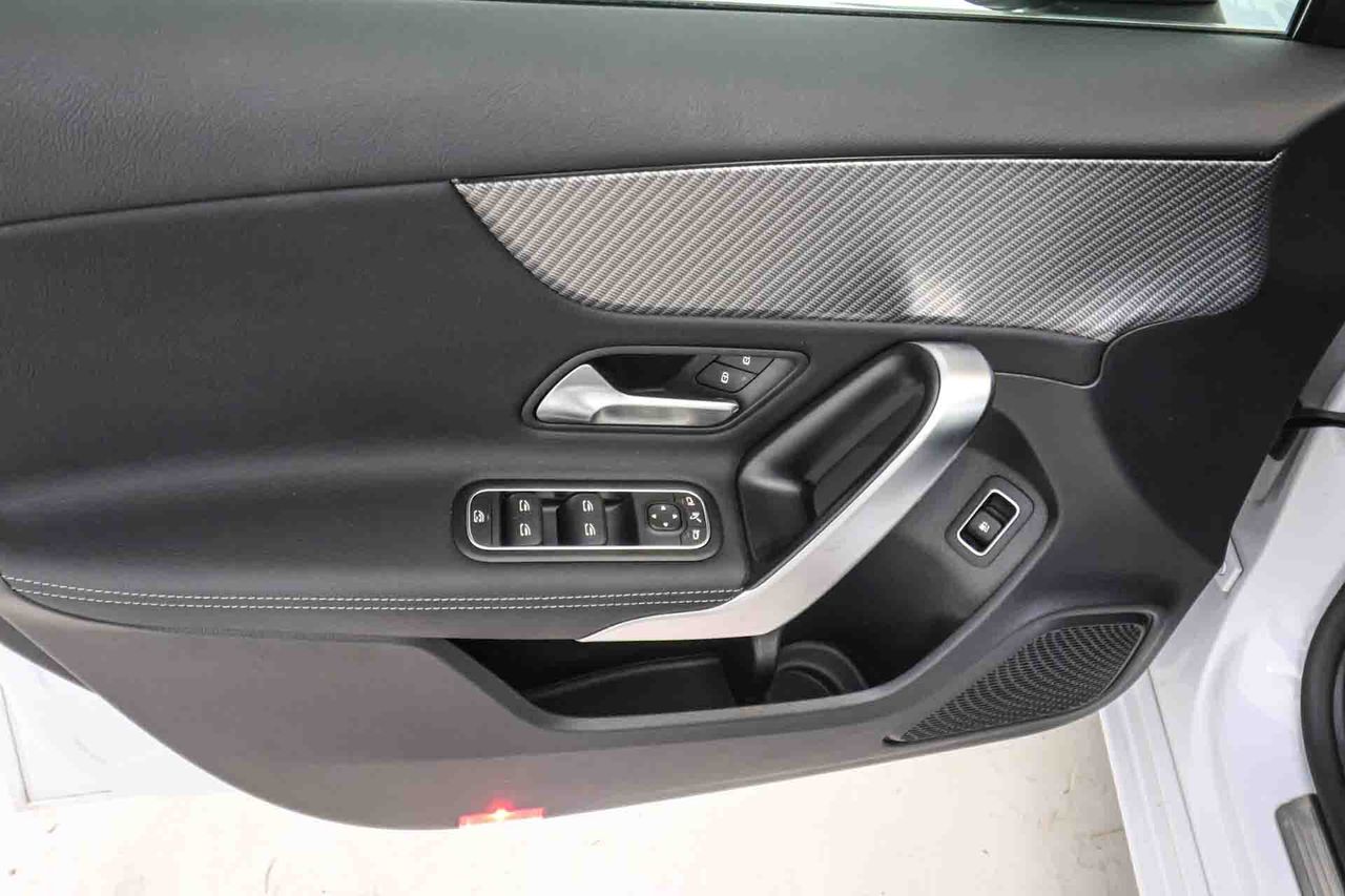 Mercedes Clase A A 250 e Sedán **Techo panorámico** - Foto 32