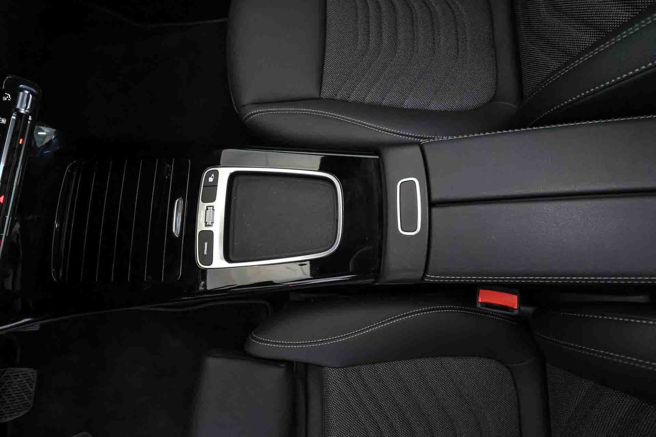 Mercedes Clase A A 250 e Sedán **Techo panorámico** - Foto 48