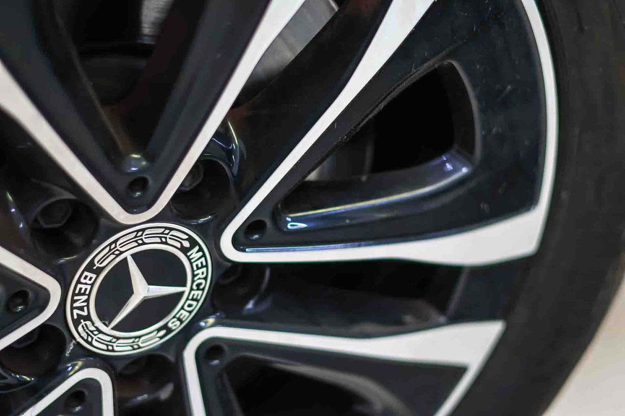 Mercedes Clase A A 250 e Sedán **Techo panorámico** - Foto 21