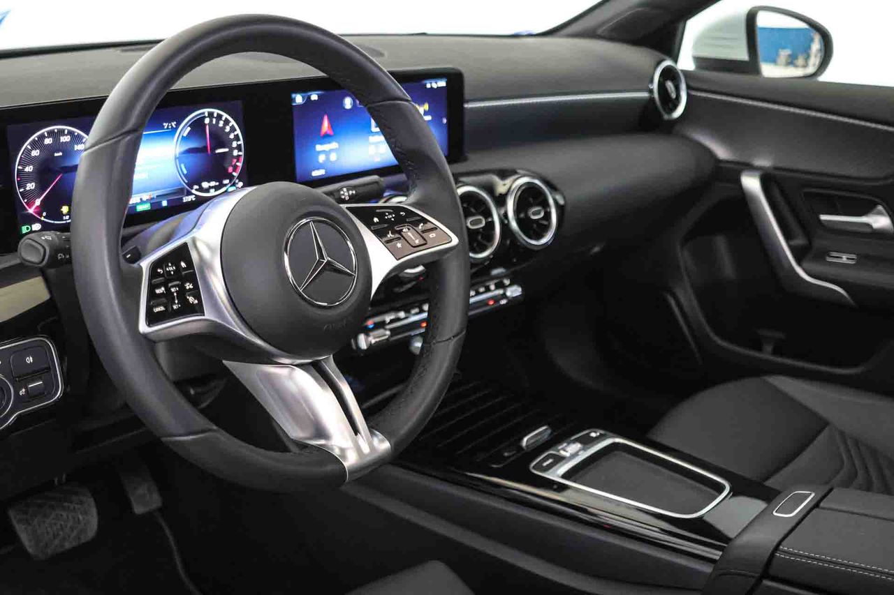 Mercedes Clase A A 250 e Sedán **Techo panorámico** - Foto 6