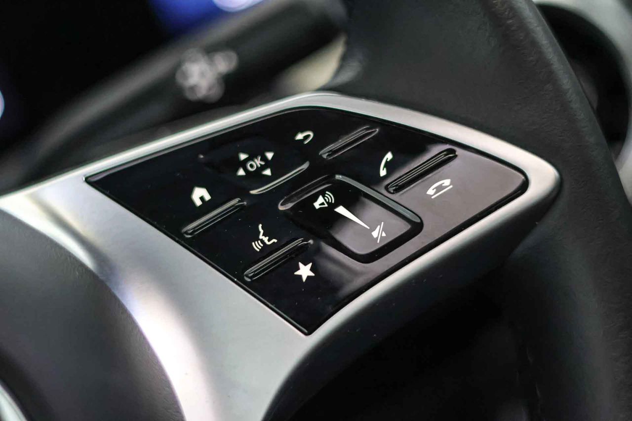 Mercedes Clase A A 250 e Sedán **Techo panorámico** - Foto 41