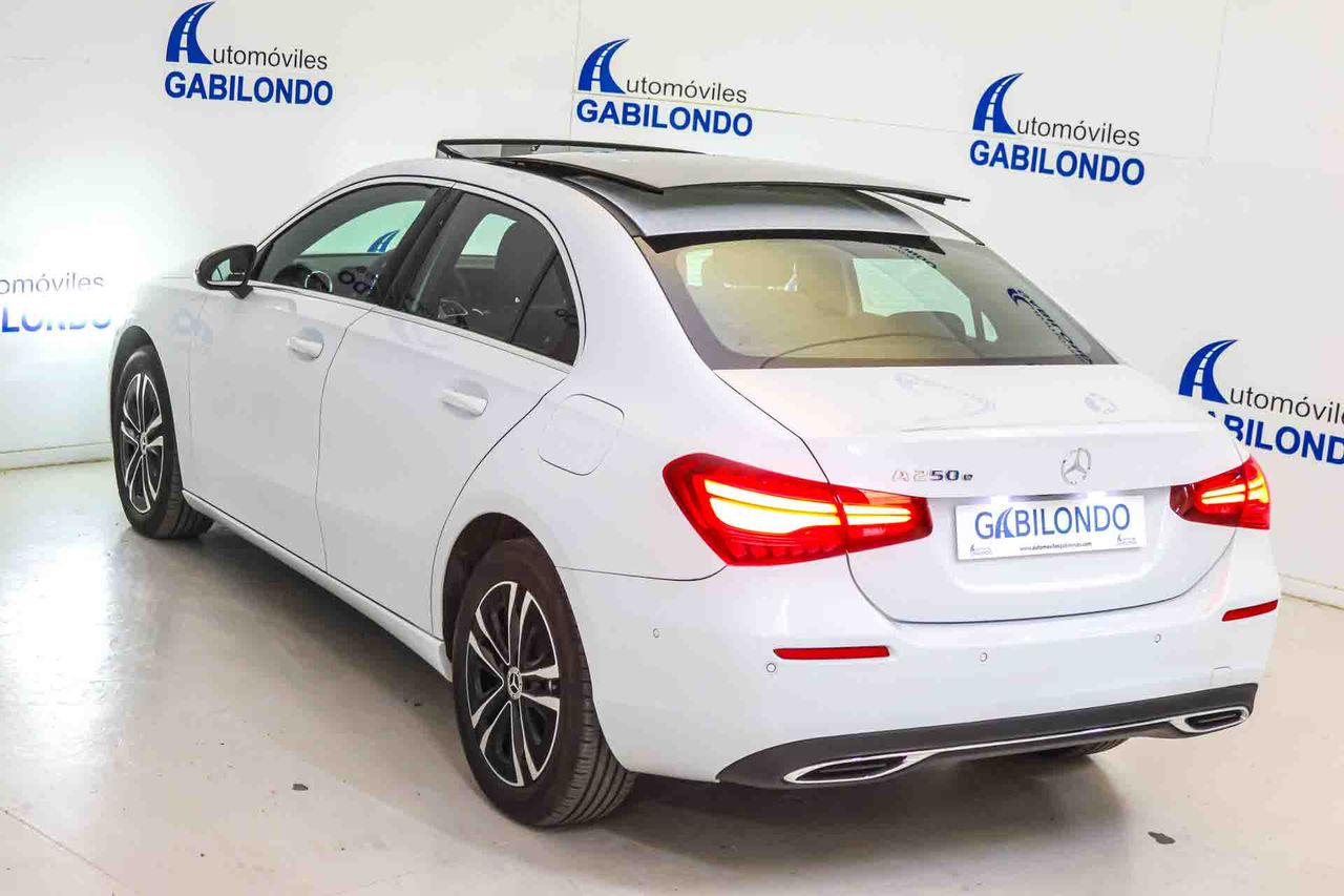 Mercedes Clase A A 250 e Sedán **Techo panorámico** - Foto 16