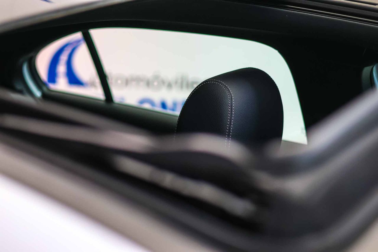 Mercedes Clase A A 250 e Sedán **Techo panorámico** - Foto 24