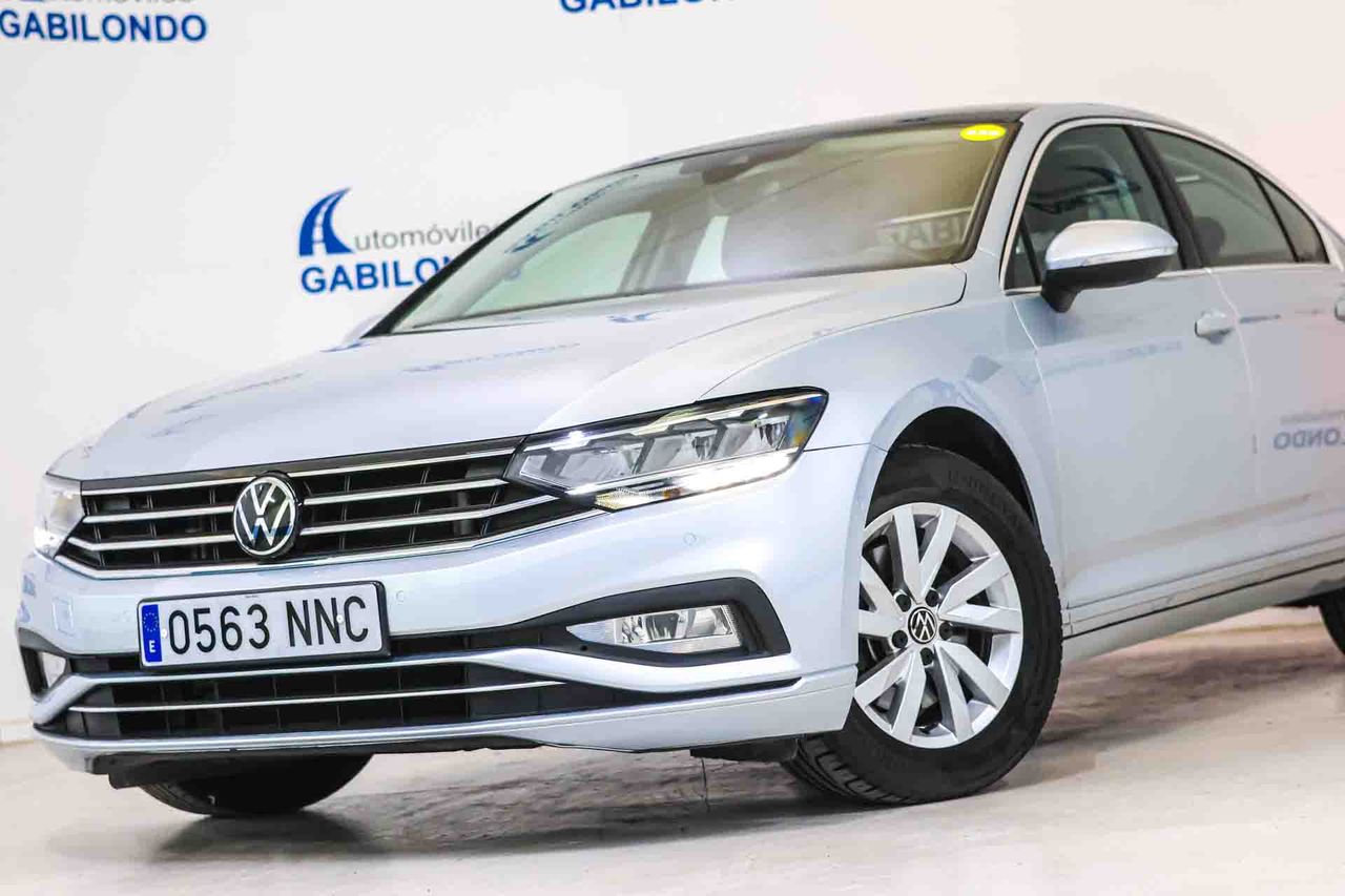 Volkswagen Passat Executive 1.5 TSI 110kW (150CV) DSG **Techo panorámico** - Foto 22