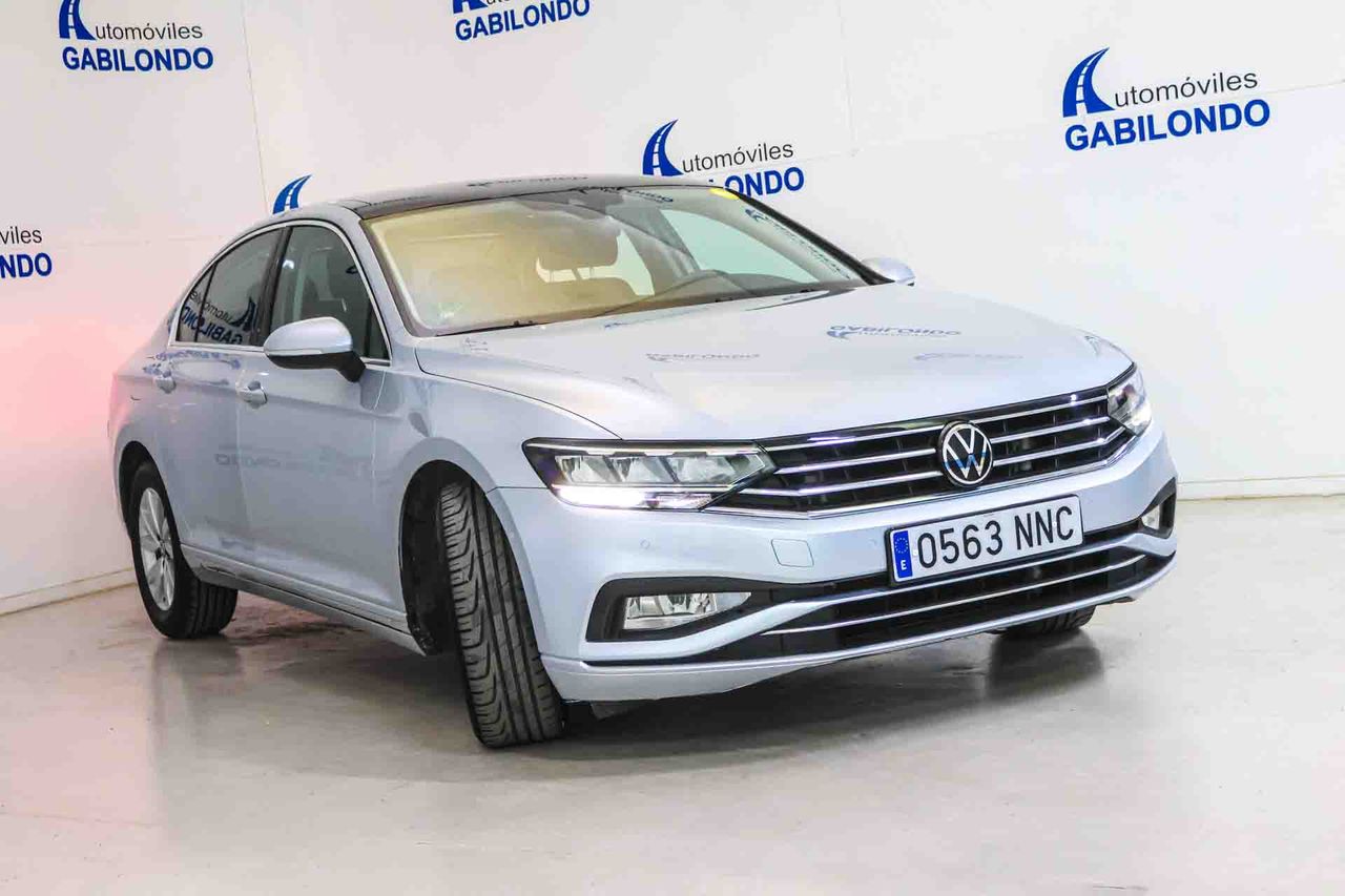 Volkswagen Passat Executive 1.5 TSI 110kW (150CV) DSG **Techo panorámico** - Foto 13