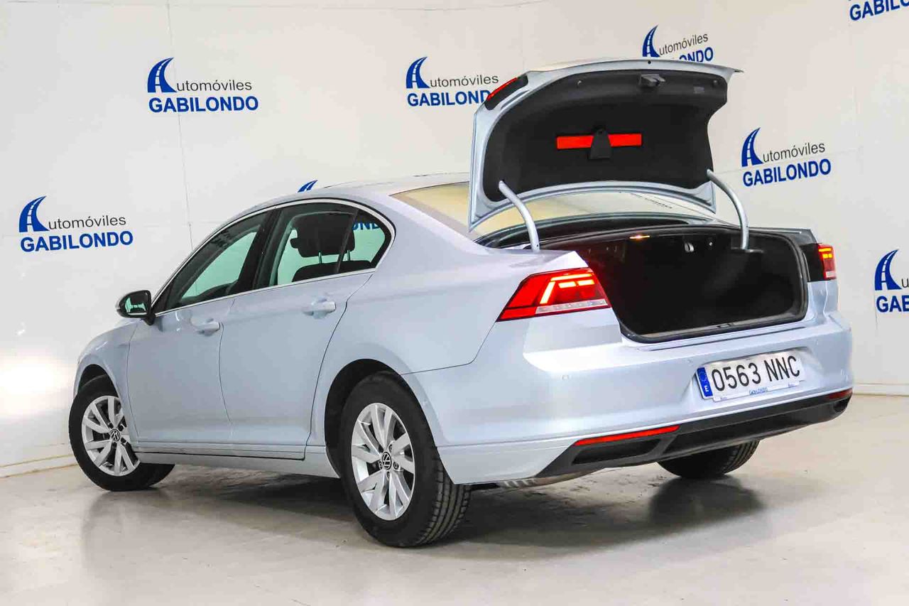 Volkswagen Passat Executive 1.5 TSI 110kW (150CV) DSG **Techo panorámico** - Foto 21