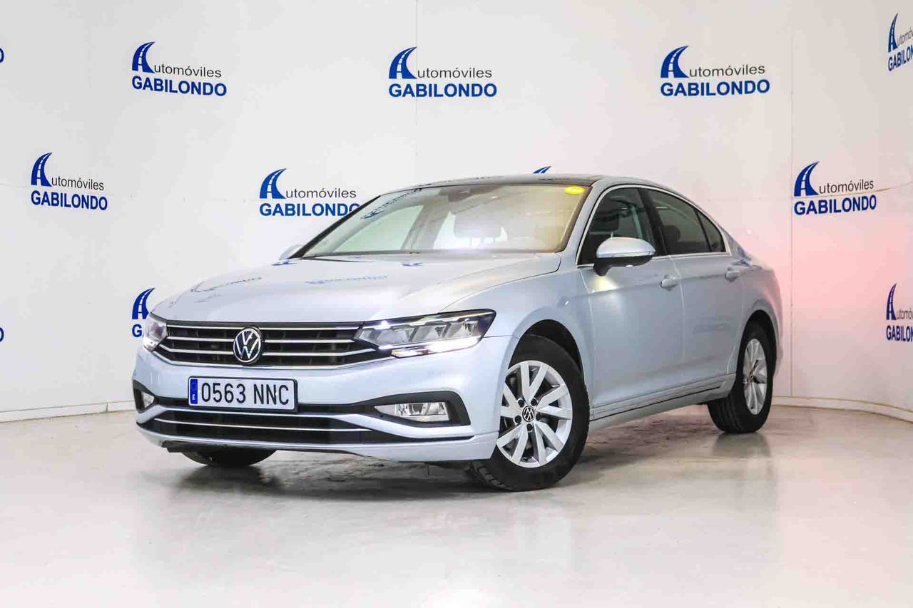 Volkswagen Passat Executive 1.5 TSI 110kW (150CV) DSG **Techo panorámico** - Foto 9