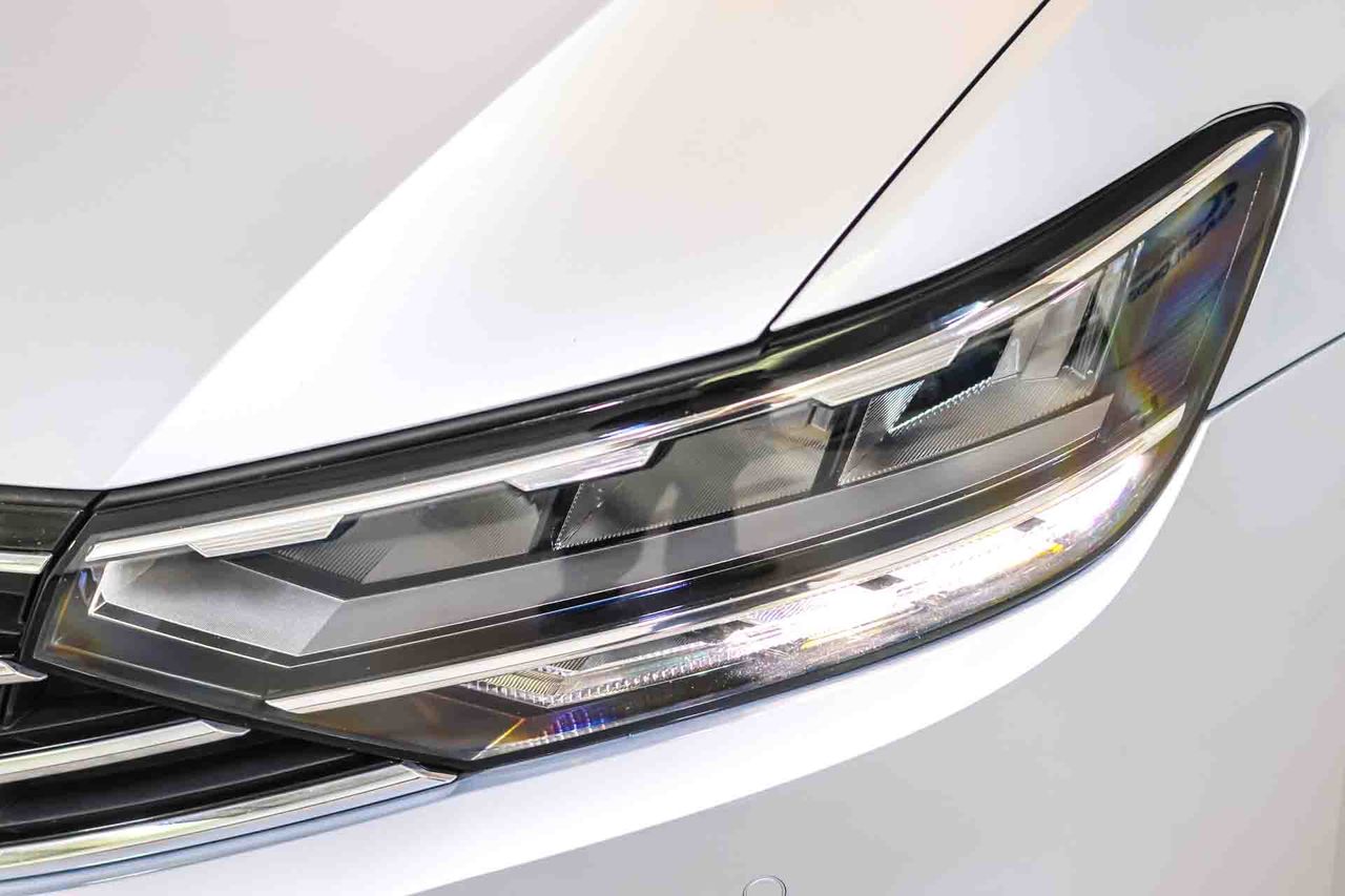 Volkswagen Passat Executive 1.5 TSI 110kW (150CV) DSG **Techo panorámico** - Foto 15