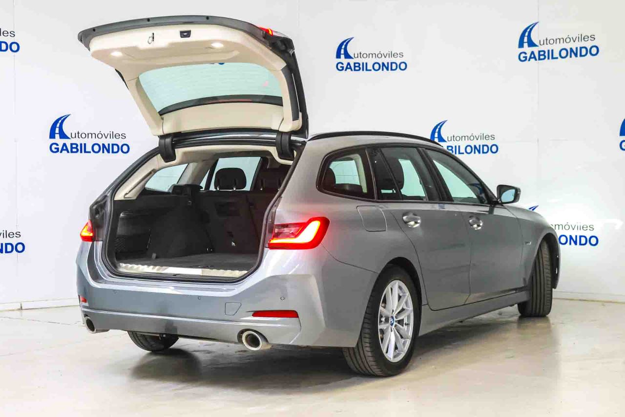 BMW Serie 3 320e xDrive Touring - Foto 21