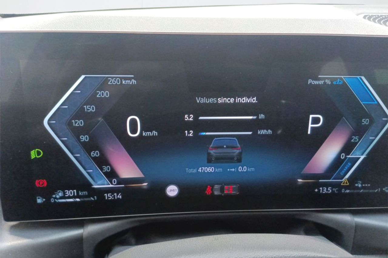 BMW Serie 3 320e xDrive Touring - Foto 4