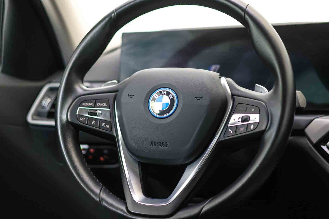 BMW Serie 3 320e xDrive Touring - Foto 36