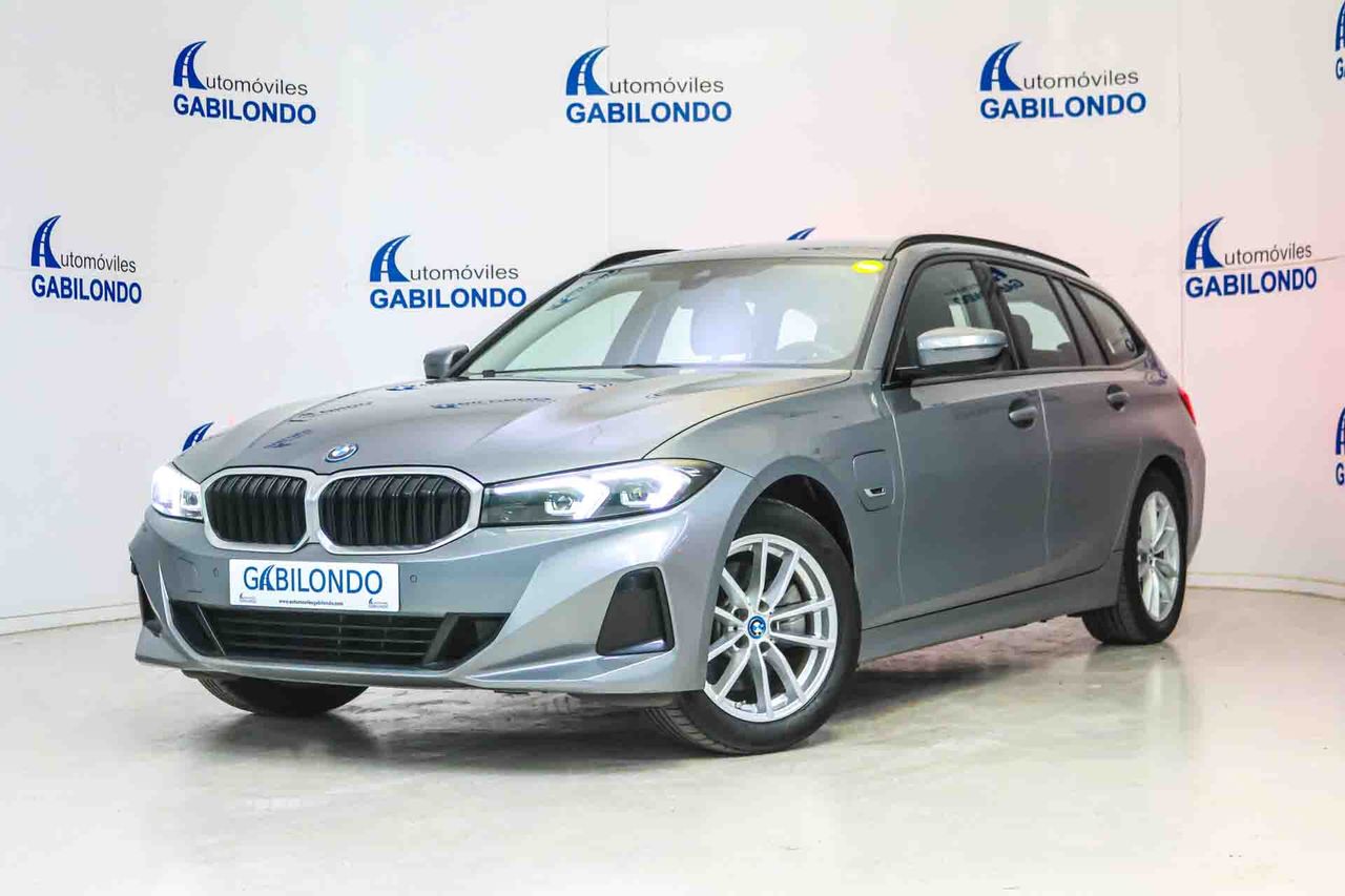 BMW Serie 3 320e xDrive Touring - Foto 12