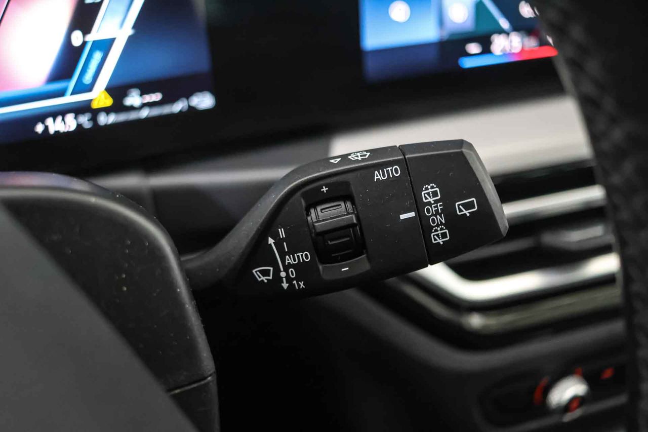 BMW Serie 3 320e xDrive Touring - Foto 41