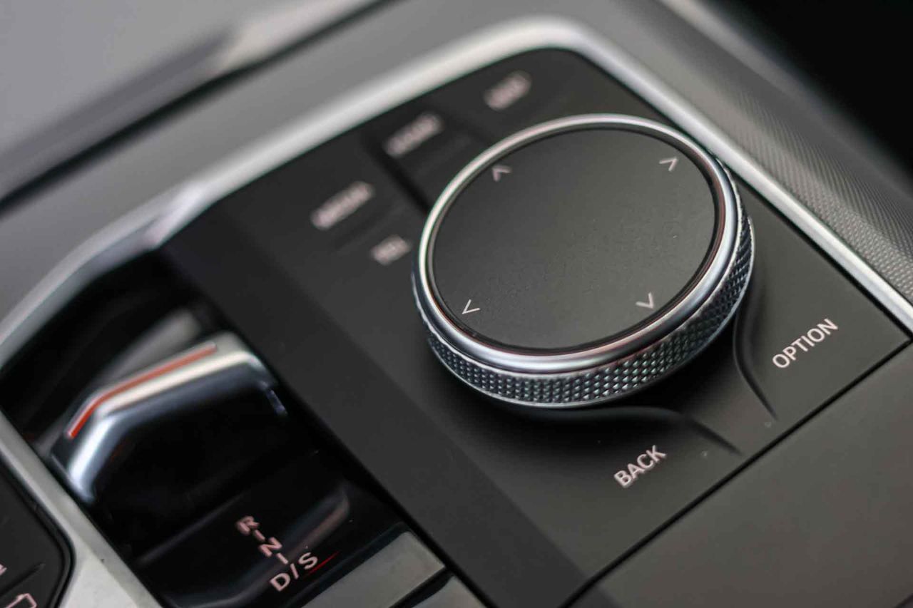 BMW Serie 3 320e xDrive Touring - Foto 46