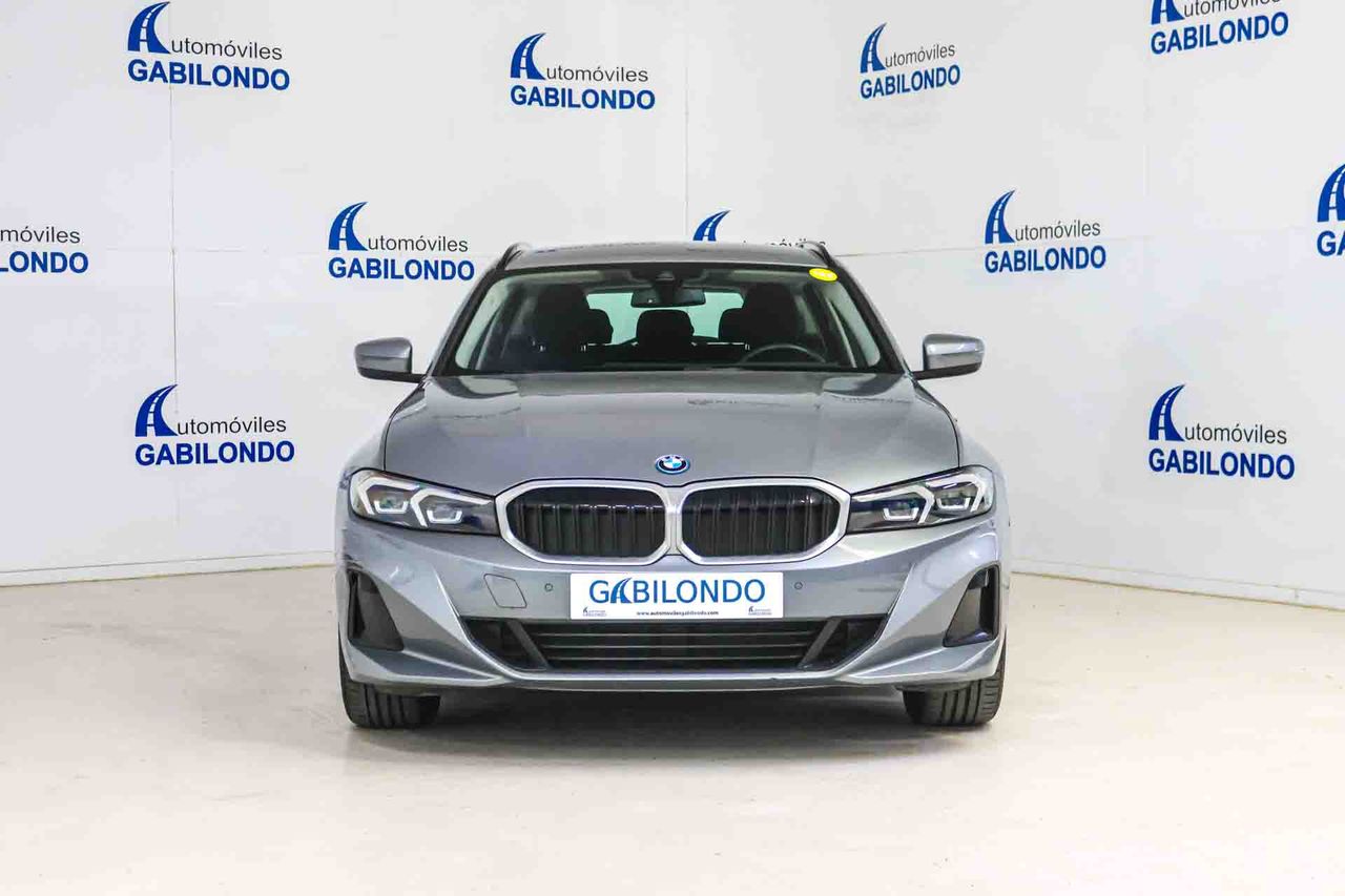 BMW Serie 3 320e xDrive Touring - Foto 3
