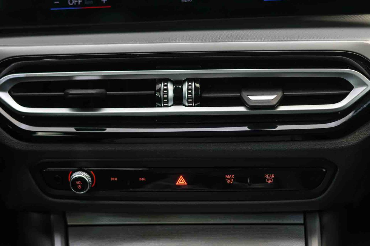 BMW Serie 3 320e xDrive Touring - Foto 47