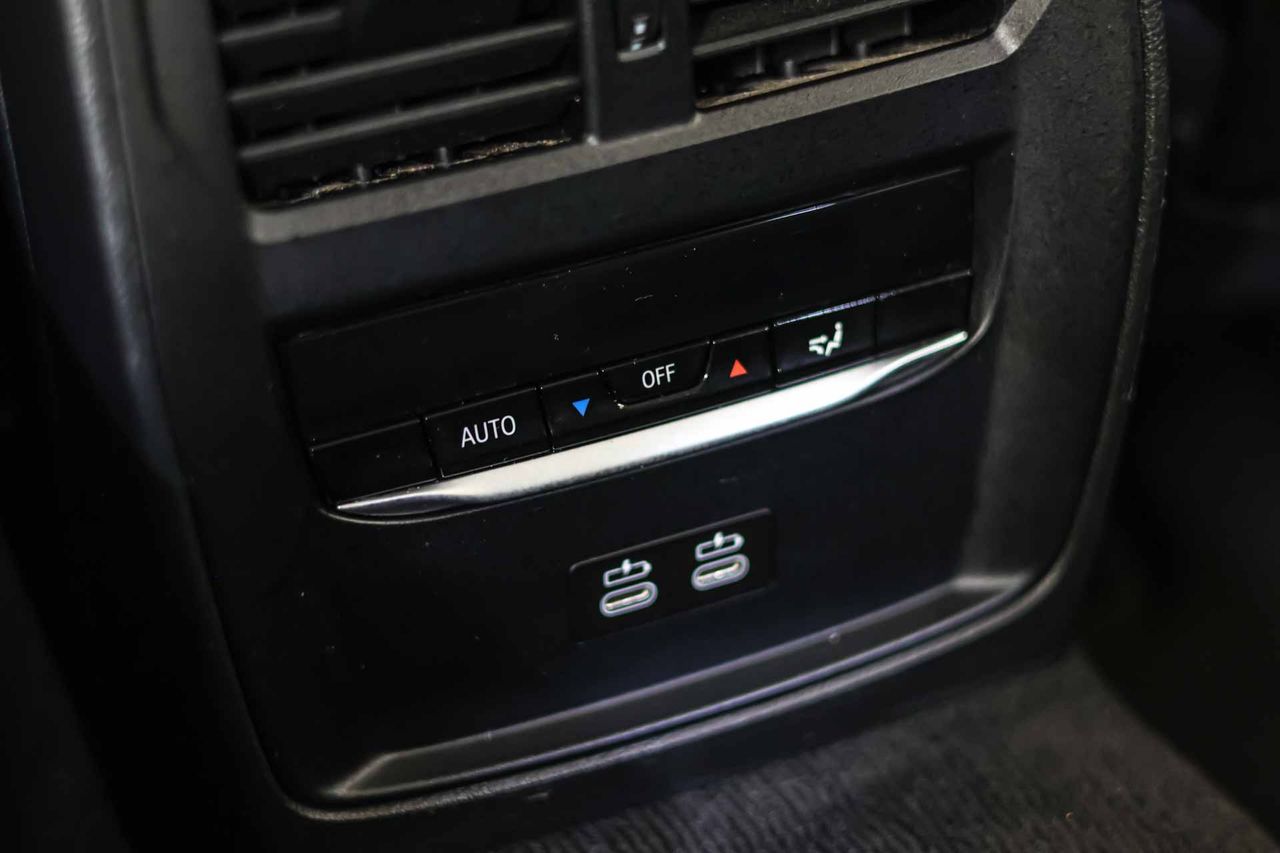 BMW Serie 3 320e xDrive Touring - Foto 54