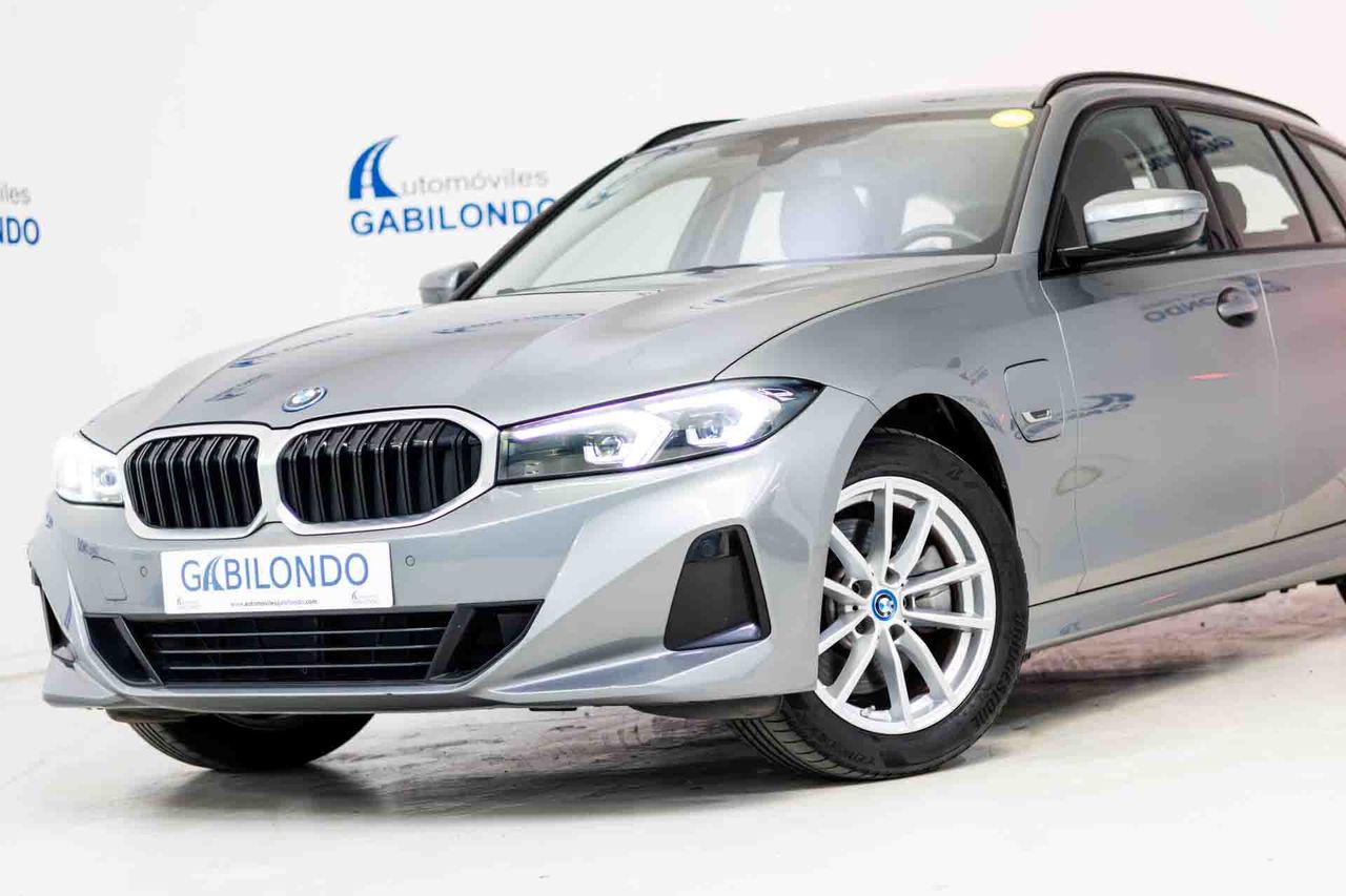 BMW Serie 3 320e xDrive Touring - Foto 26