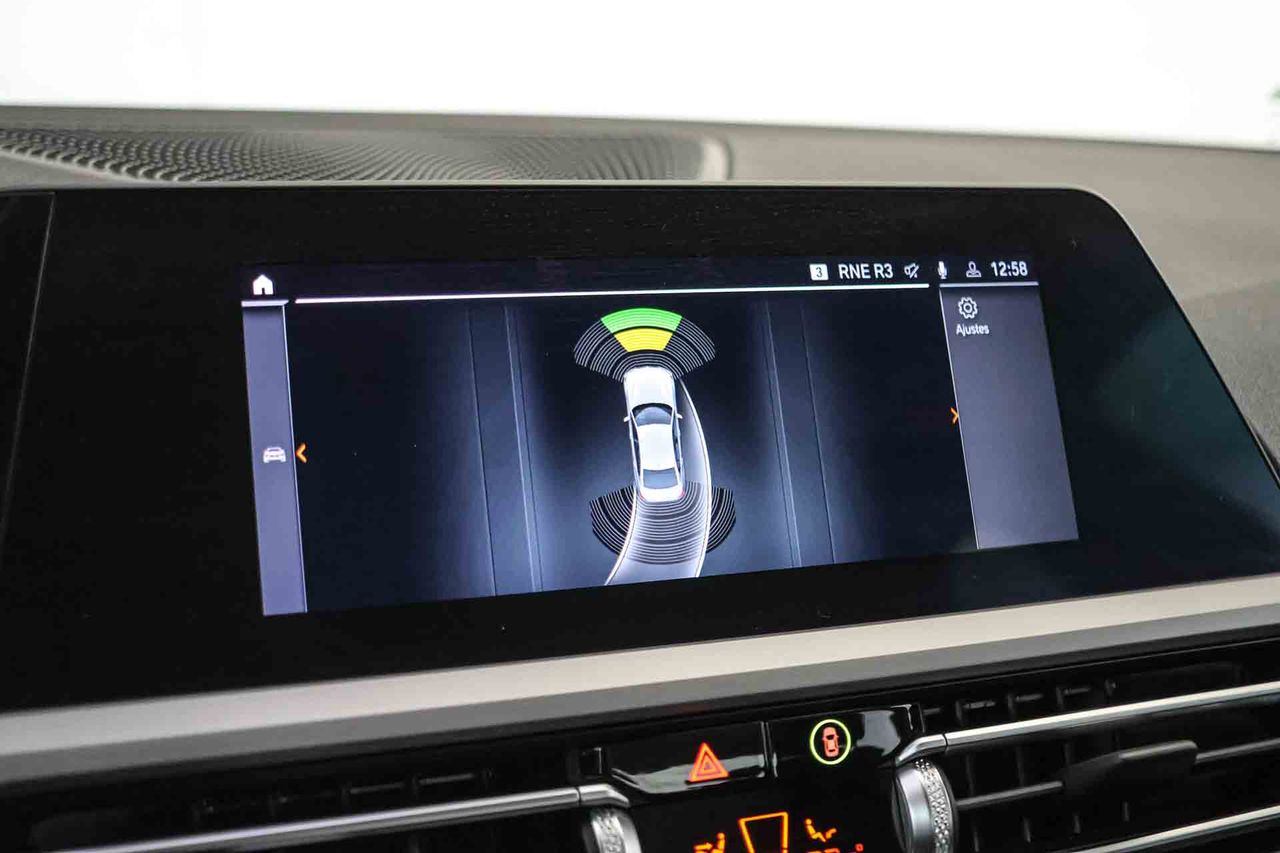 BMW Serie 3 318d Auto. - Foto 50