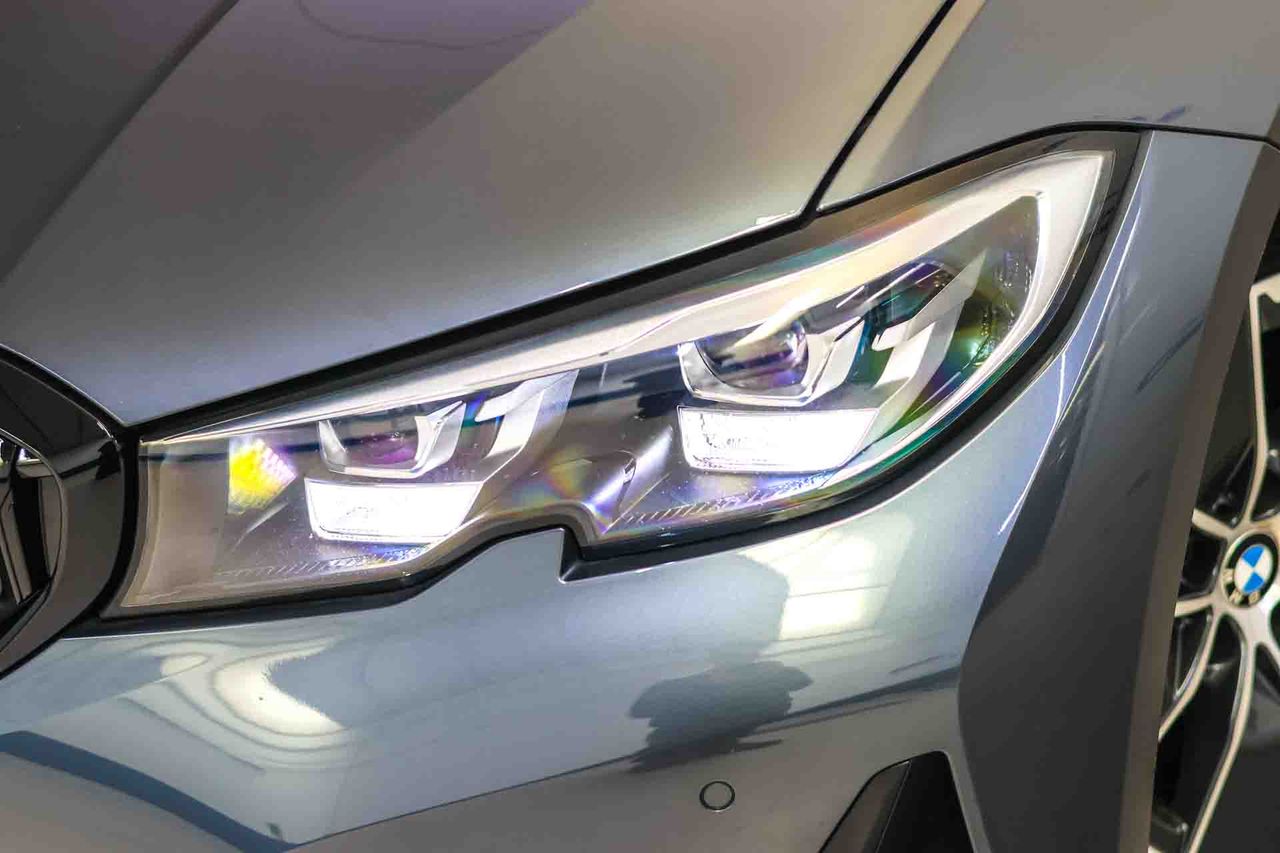 BMW Serie 3 318d Auto. - Foto 17