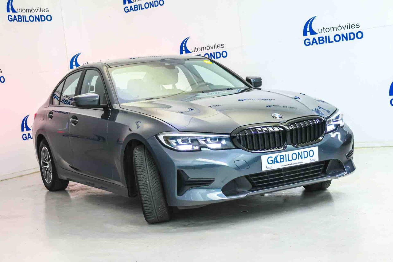 BMW Serie 3 318d Auto. - Foto 12