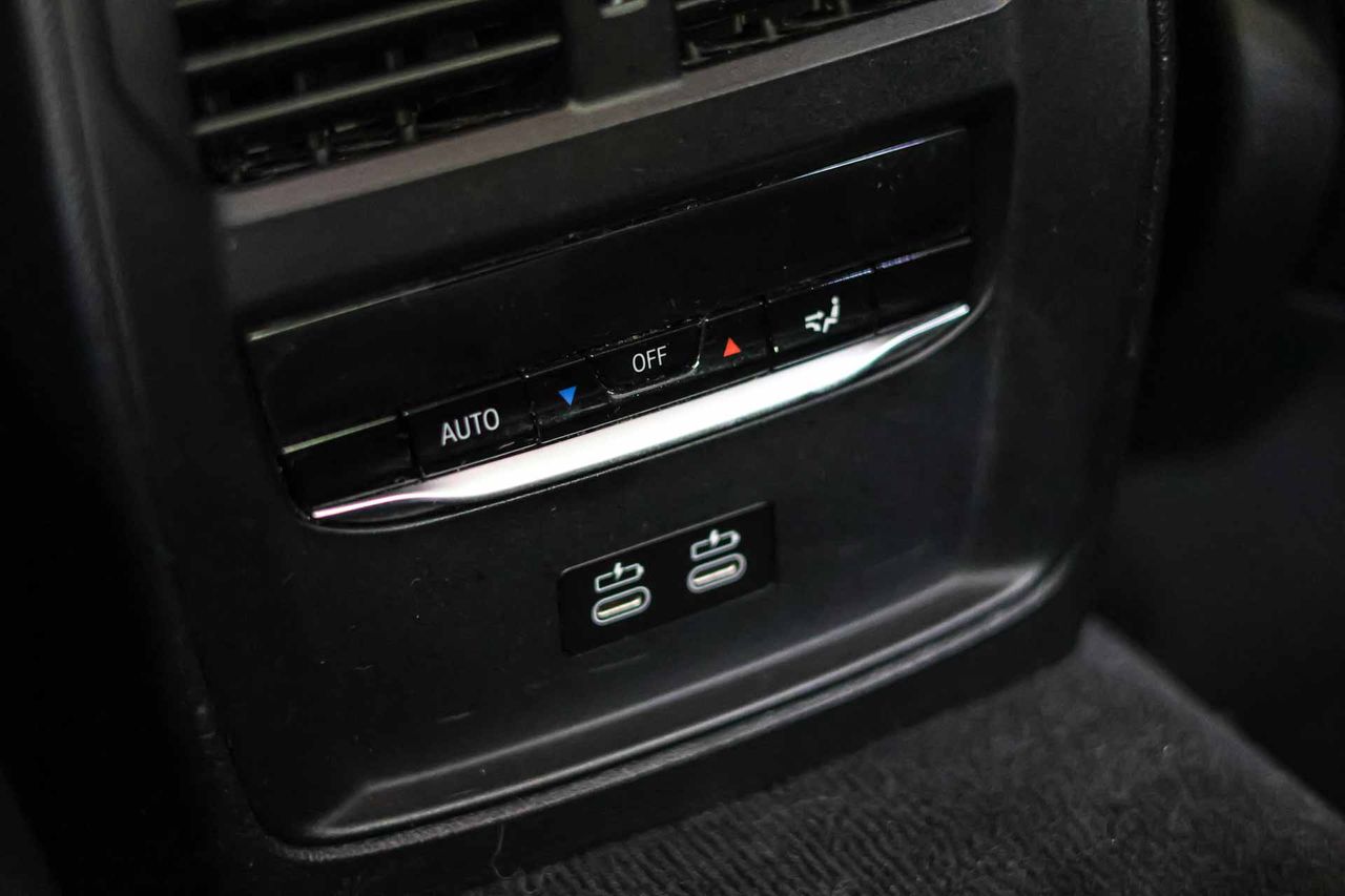 BMW Serie 3 318d Auto. - Foto 49
