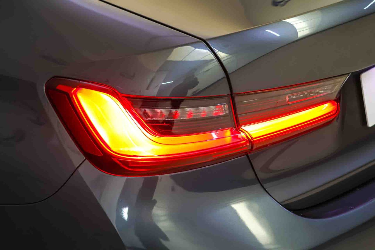 BMW Serie 3 318d Auto. - Foto 18