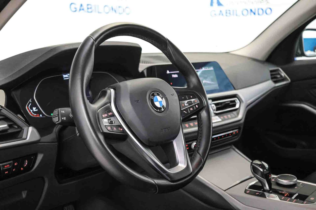 BMW Serie 3 318d Auto. - Foto 6
