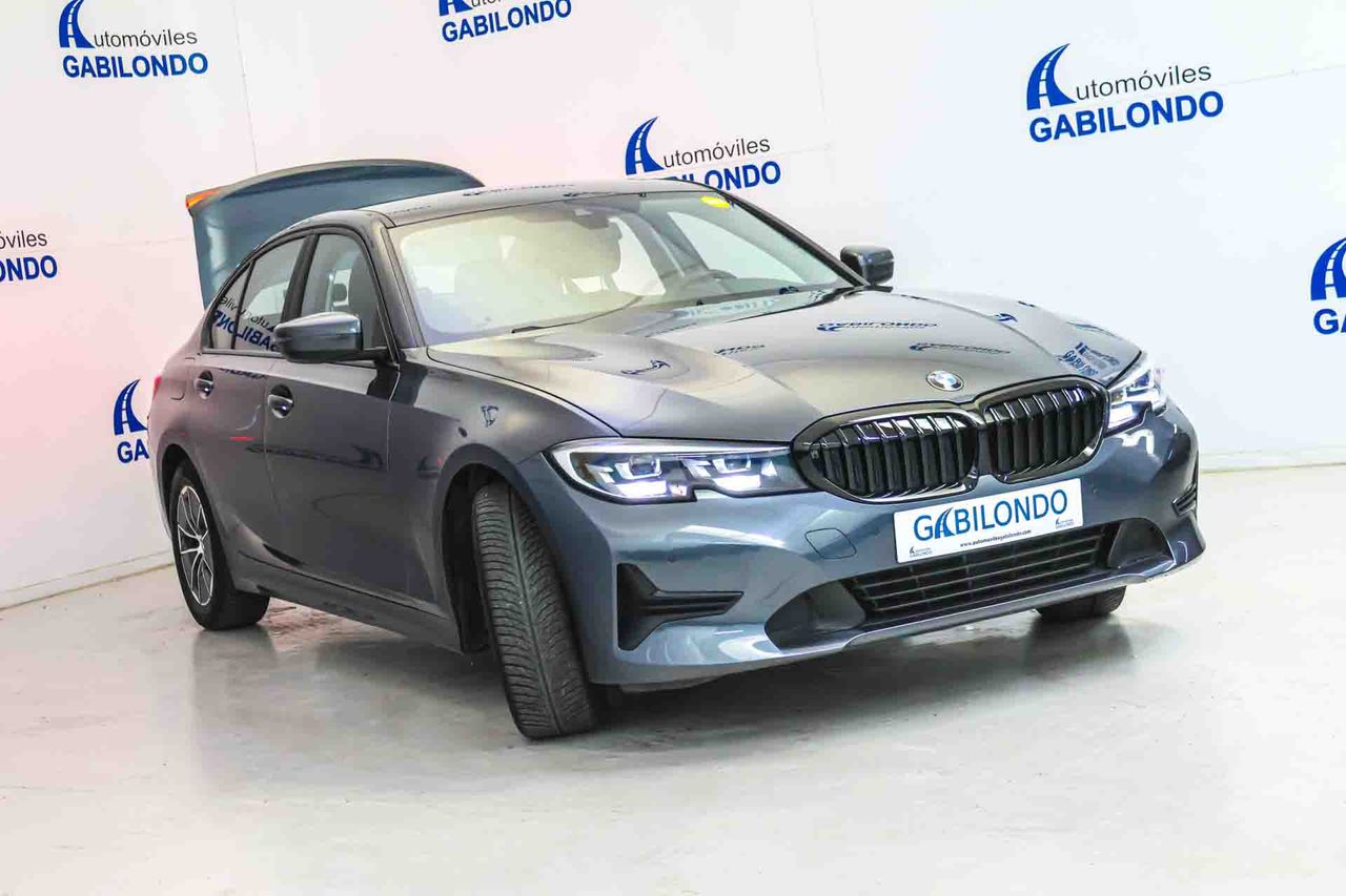 BMW Serie 3 318d Auto. - Foto 19