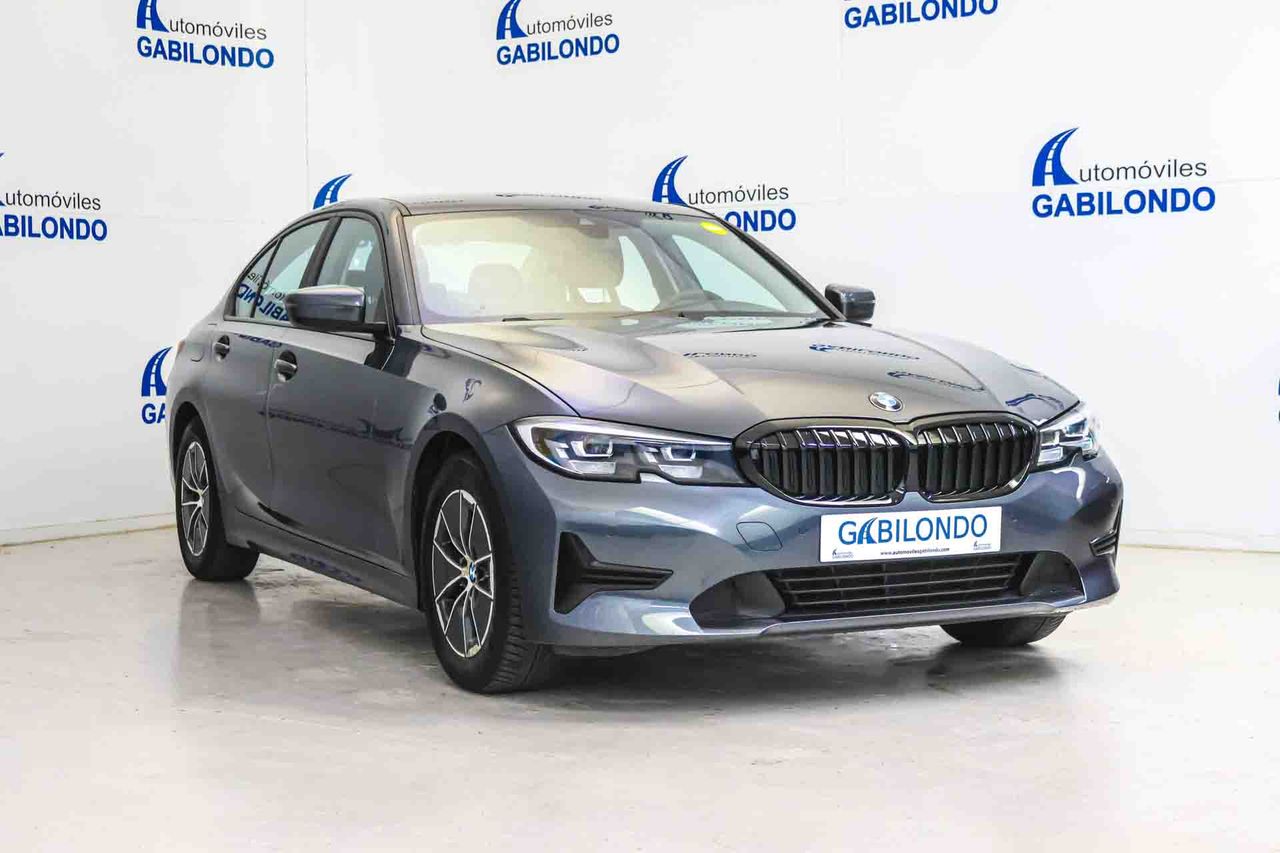 BMW Serie 3 318d Auto. - Foto 4