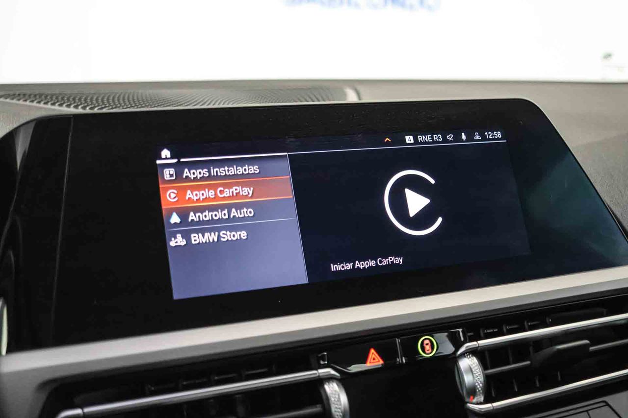 BMW Serie 3 318d Auto. - Foto 54