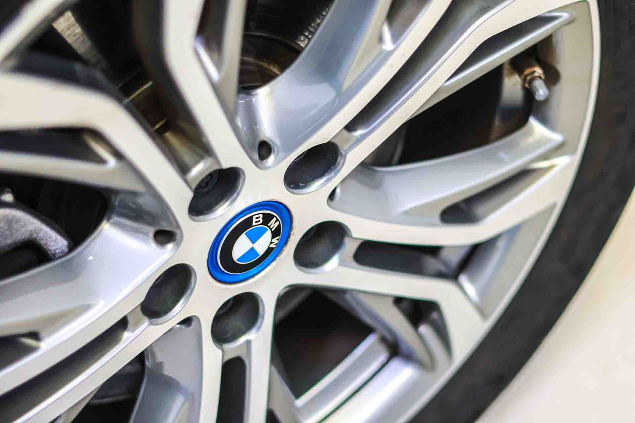 BMW X1 xDrive25e **Techo panorámico** - Foto 16