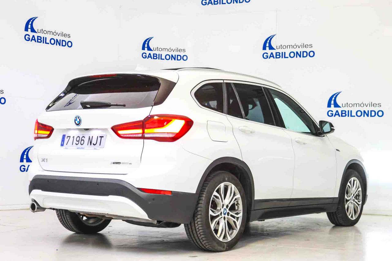 BMW X1 xDrive25e **Techo panorámico** - Foto 12