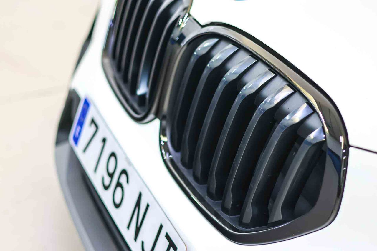 BMW X1 xDrive25e **Techo panorámico** - Foto 17